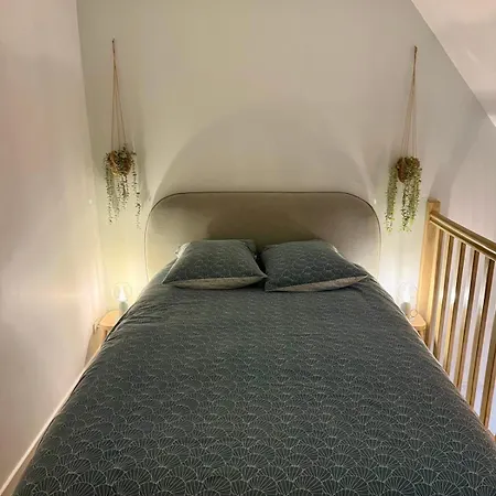 דירה Duplex Entre Terre Et Proche Avec Balcon *