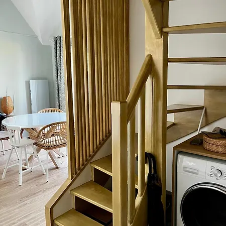 דירה Duplex Entre Terre Et Proche Avec Balcon